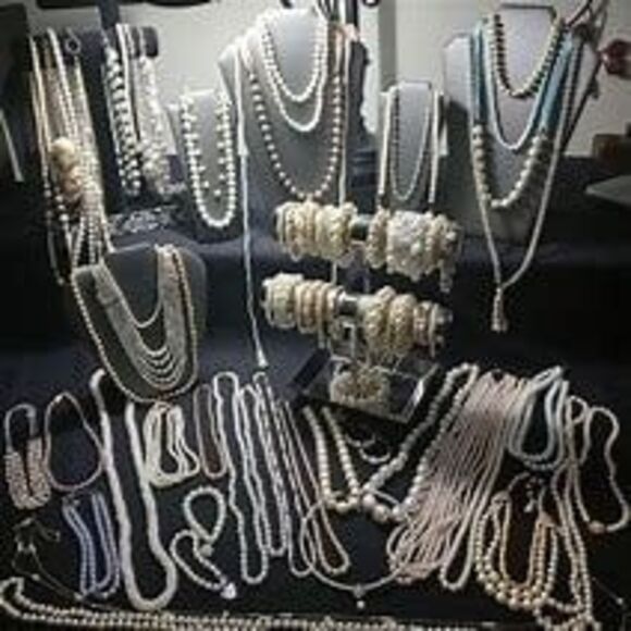 western and rhinestone jewelry lot - Picture 3 of 3